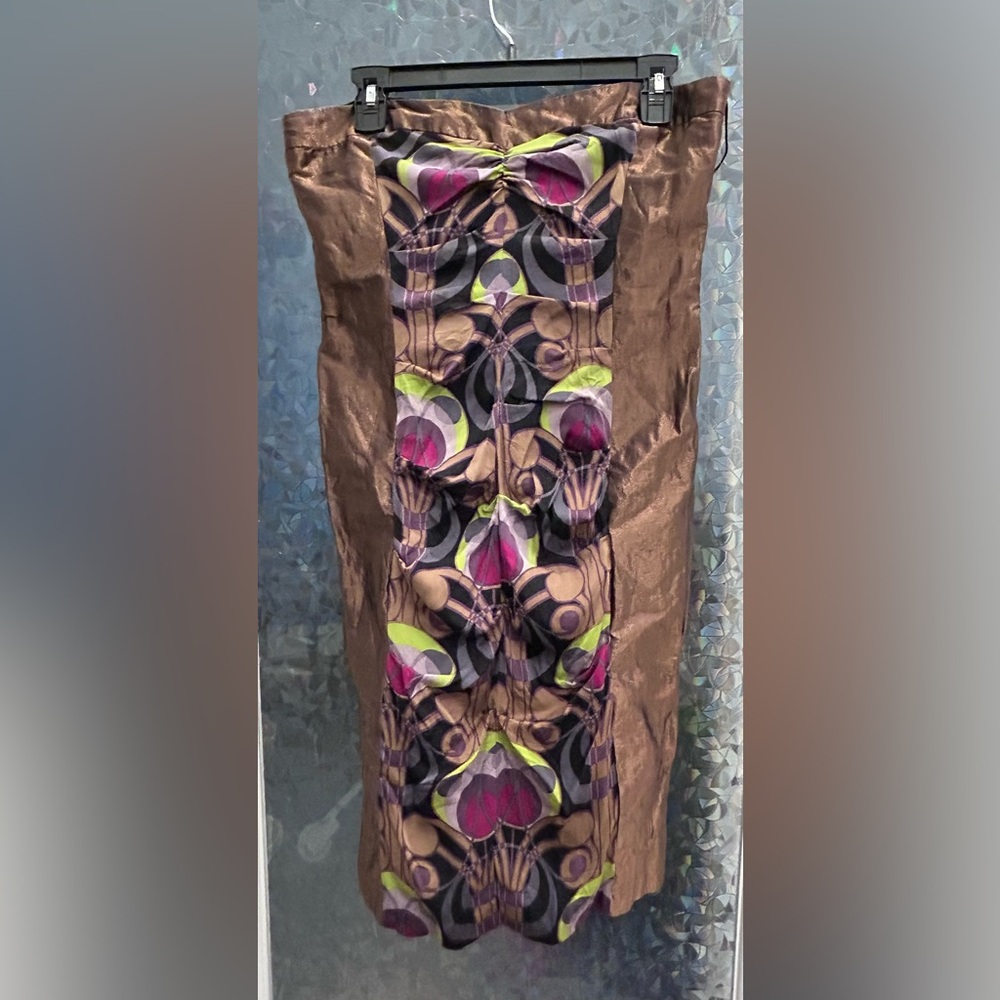 5/25$ Abstract Patterned Dress with Brown Accents B21